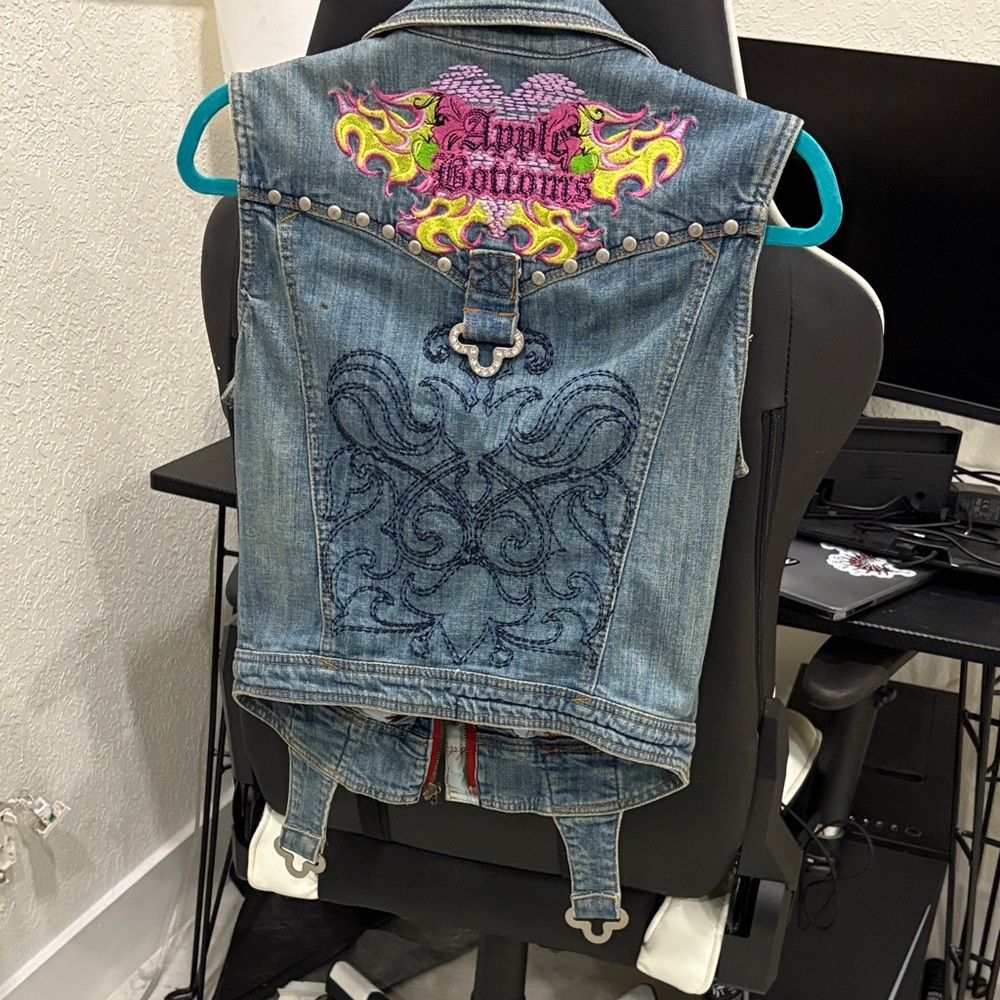Apple Bottom vintage y2k jacket
